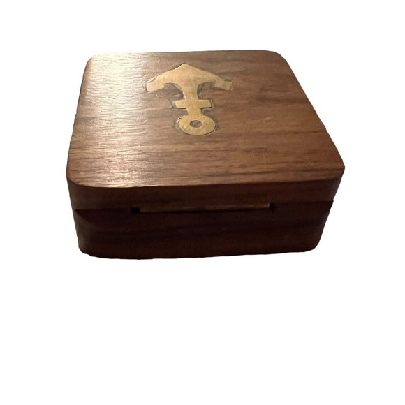 Compass in wooden folding box 2.5”x2.5”Nautical Anchor On Cover Made In India - Picture 5 of 9